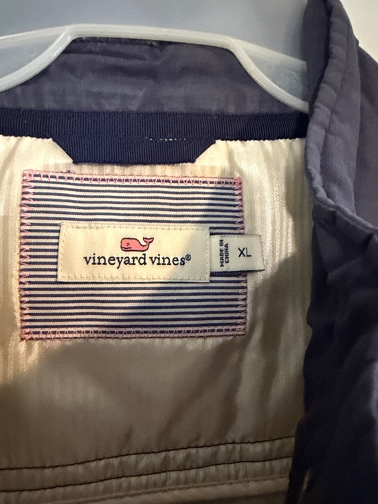 Vineyard Vines Navy Quilted Vest with Brown Shoulder Panels - Picture 2 of 3